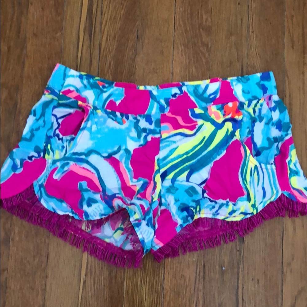 Women’s Lily Pulitzer shorts